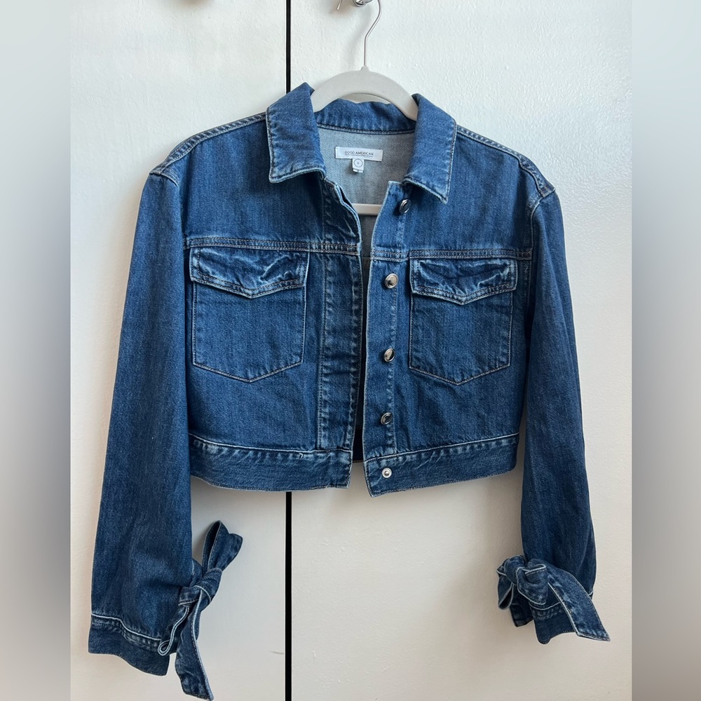Good American Cropped Jacket Knotted sleeve ties